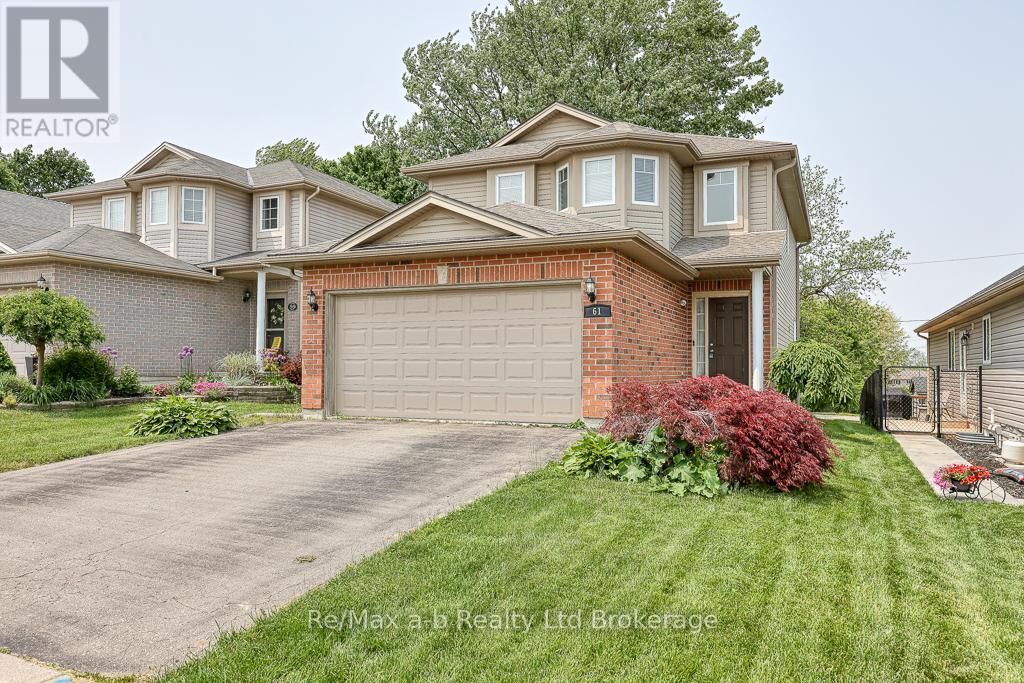 61 Kerr Crescent, Ingersoll, Ontario  N5C 4H1 - Photo 2 - X12178010