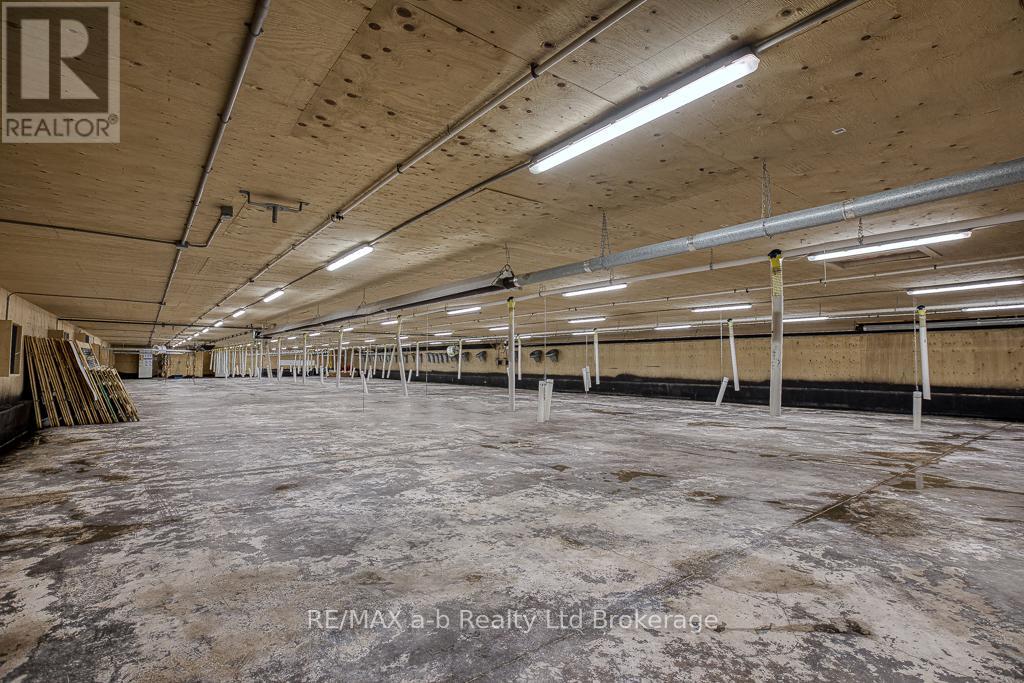 936549 Blenheim Road, Blandford-Blenheim, Ontario  N0J 1B0 - Photo 11 - X12442206