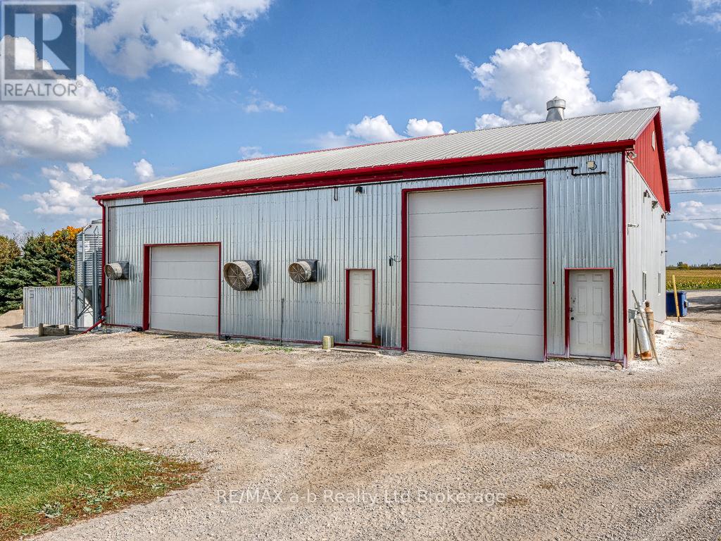 936549 Blenheim Road, Blandford-Blenheim, Ontario  N0J 1B0 - Photo 18 - X12442206