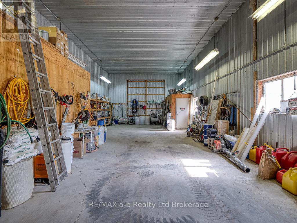 936549 Blenheim Road, Blandford-Blenheim, Ontario  N0J 1B0 - Photo 19 - X12442206