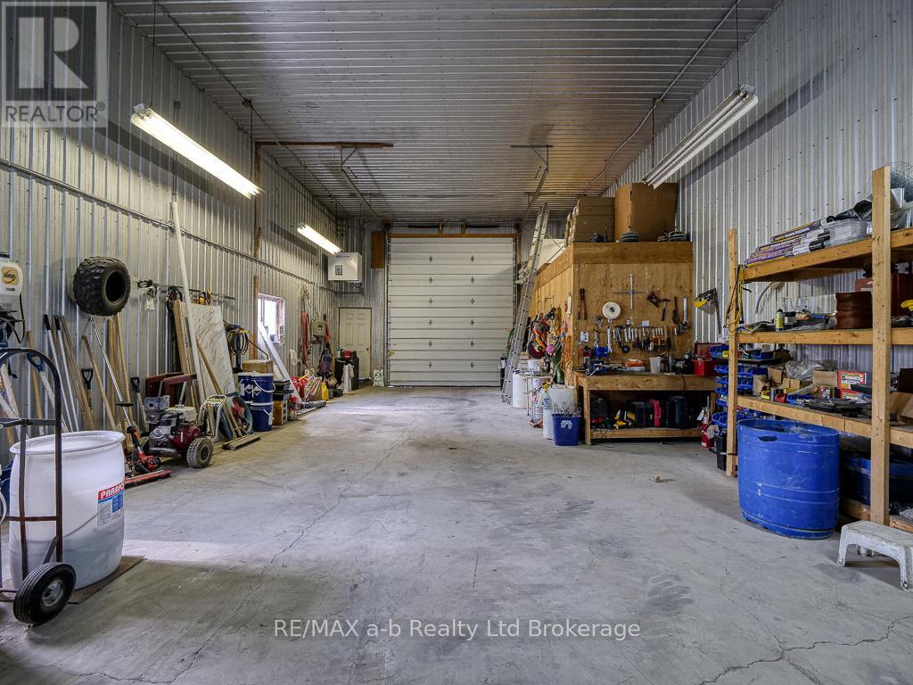 936549 Blenheim Road, Blandford-Blenheim, Ontario  N0J 1B0 - Photo 20 - X12442206