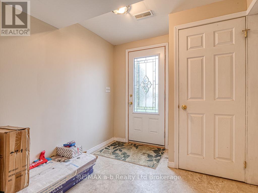936549 Blenheim Road, Blandford-Blenheim, Ontario  N0J 1B0 - Photo 27 - X12442206