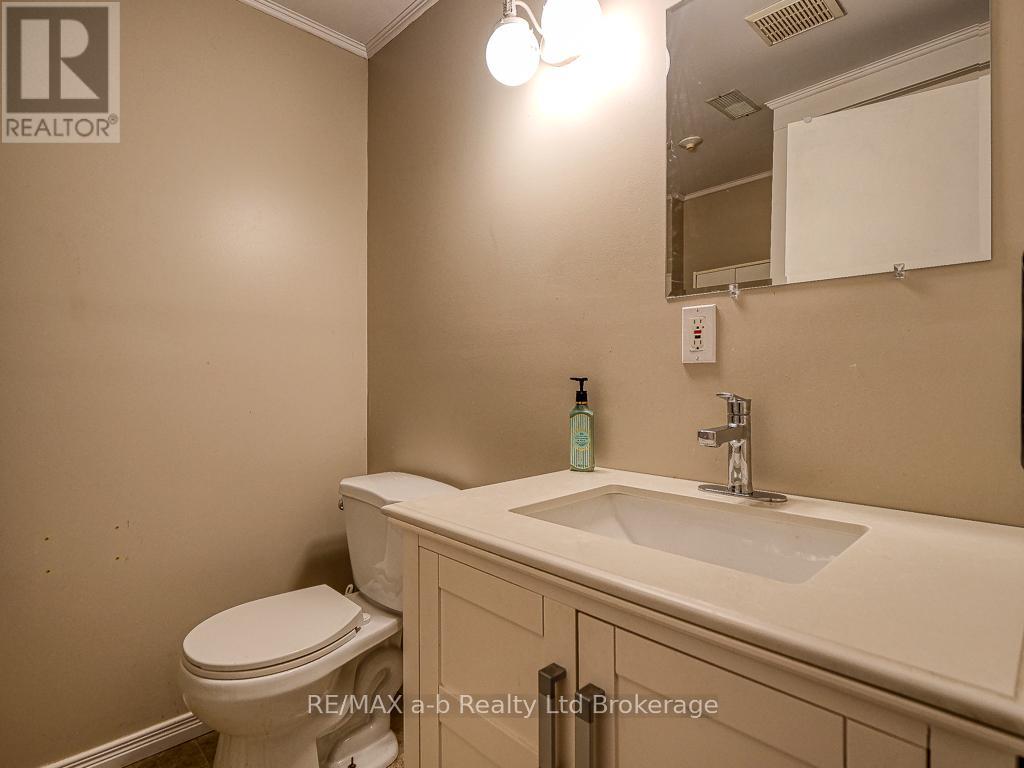 936549 Blenheim Road, Blandford-Blenheim, Ontario  N0J 1B0 - Photo 30 - X12442206