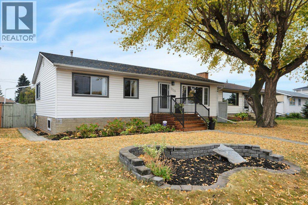 7715 73 Avenue Nw, Edmonton, Alberta  T6C 0C4 - Photo 2 - A2261769