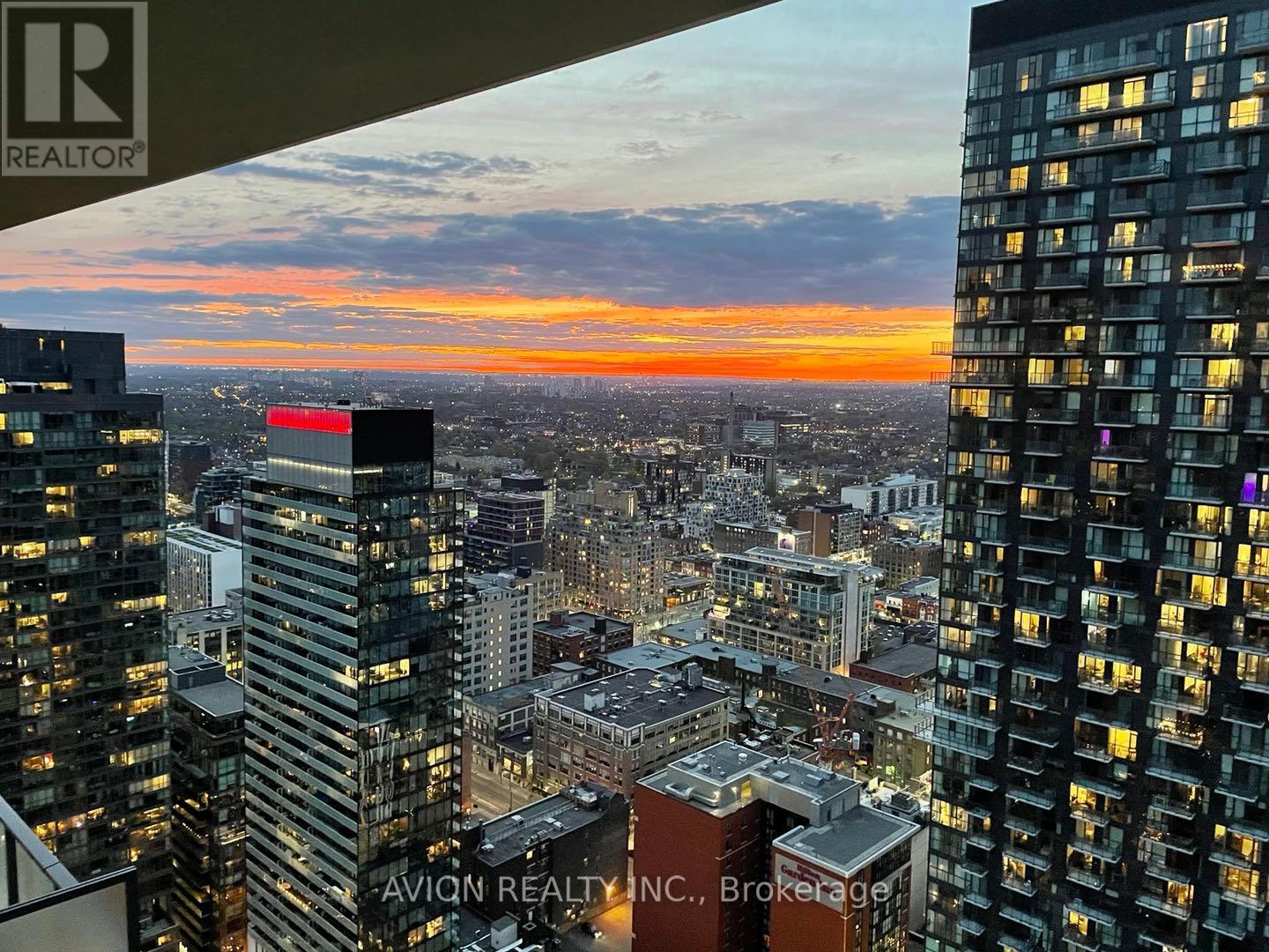 4506 - 125 Blue Jays Way, Toronto, Ontario  M5V 0C4 - Photo 3 - C12442179