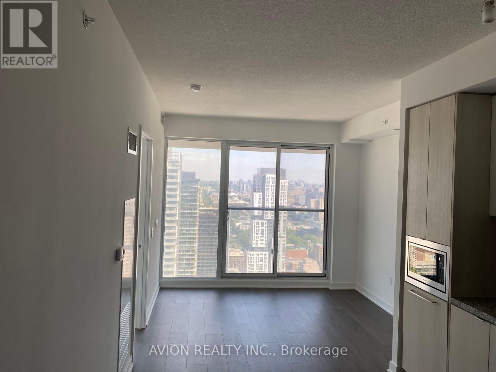 4506 - 125 Blue Jays Way, Toronto, Ontario  M5V 0C4 - Photo 4 - C12442179