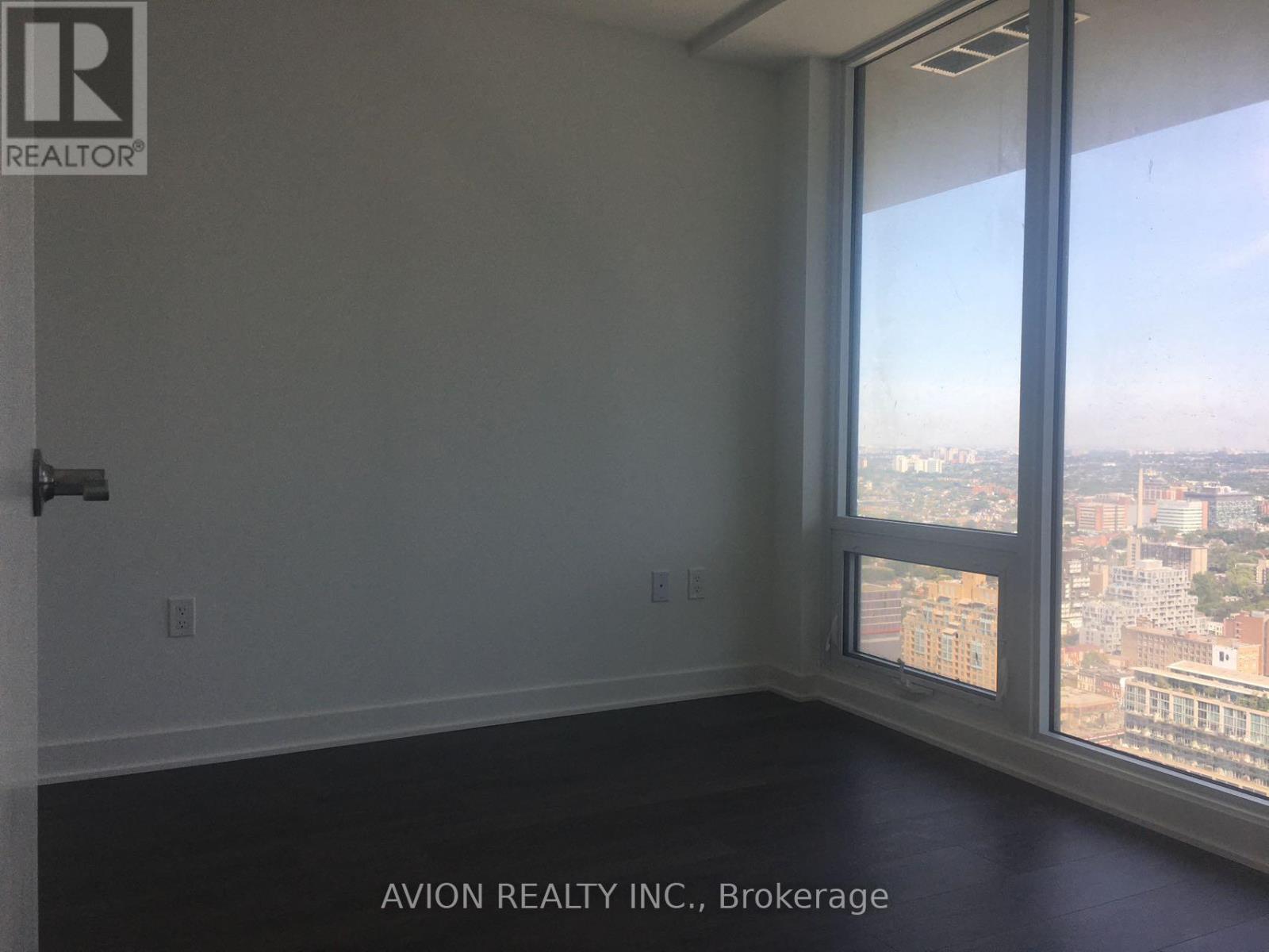 4506 - 125 Blue Jays Way, Toronto, Ontario  M5V 0C4 - Photo 6 - C12442179
