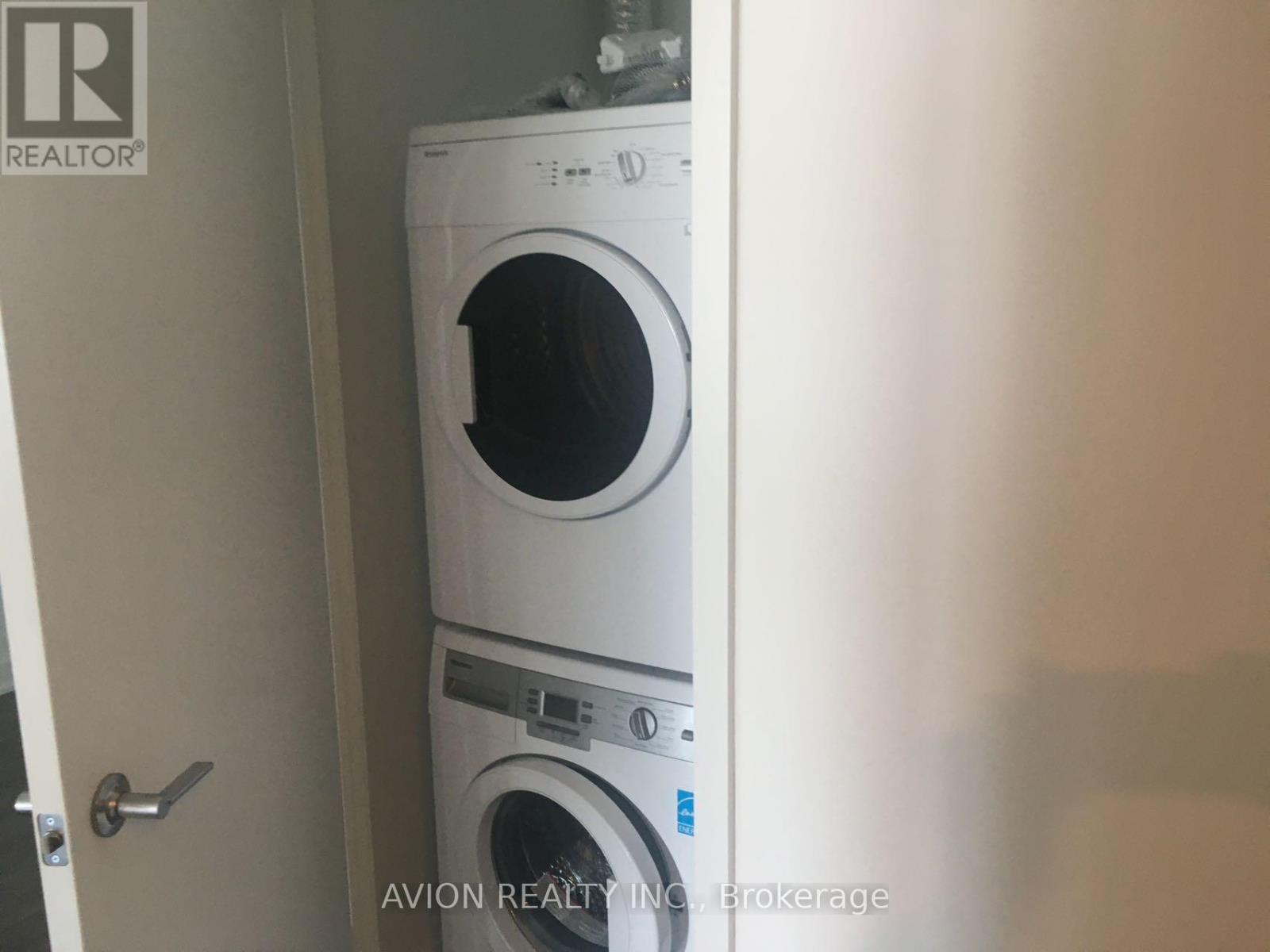 4506 - 125 Blue Jays Way, Toronto, Ontario  M5V 0C4 - Photo 8 - C12442179