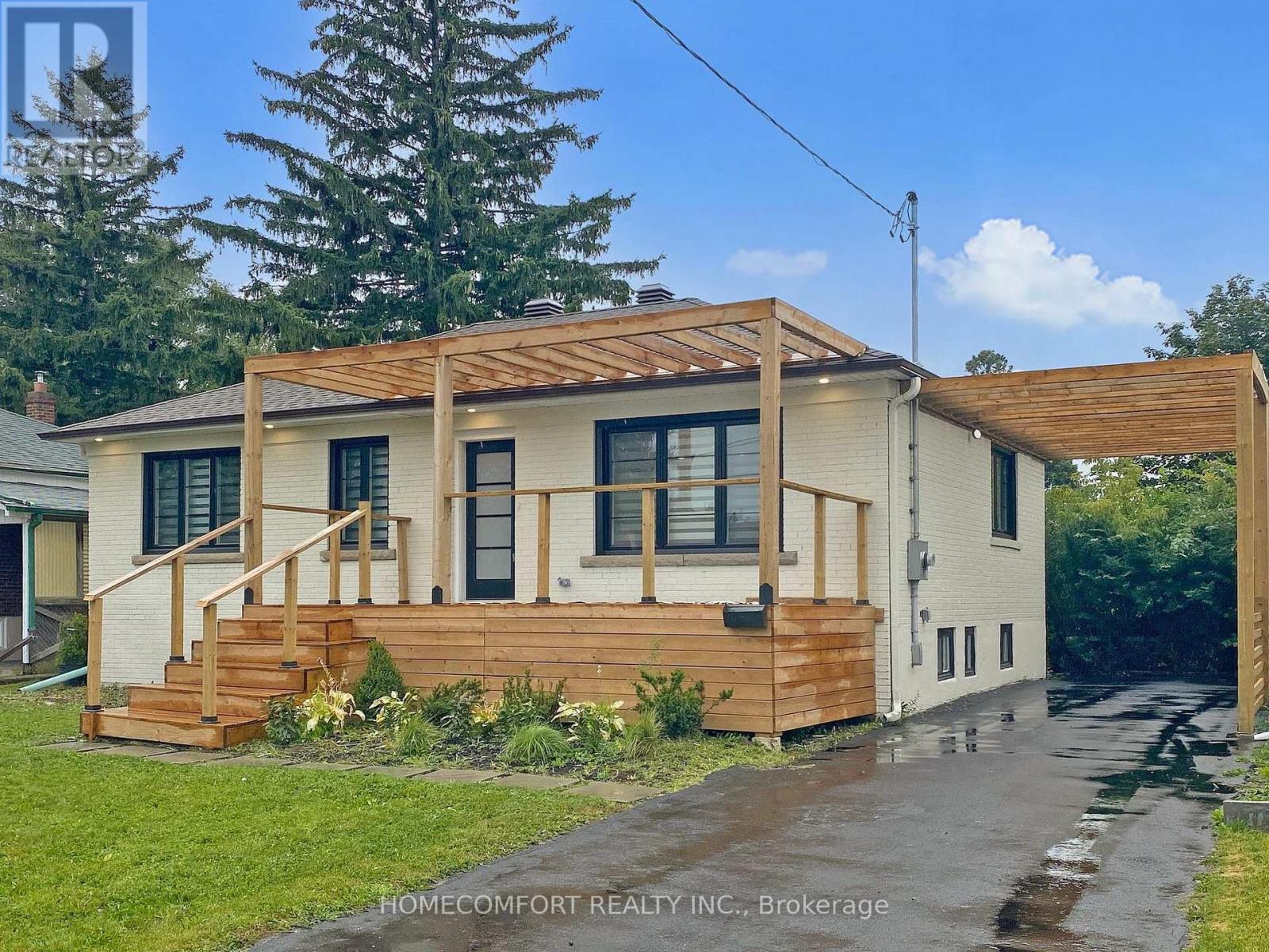 270 Brighton Avenue, Toronto (Bathurst Manor), Ontario  M3H 4E9 - Photo 2 - C12442192