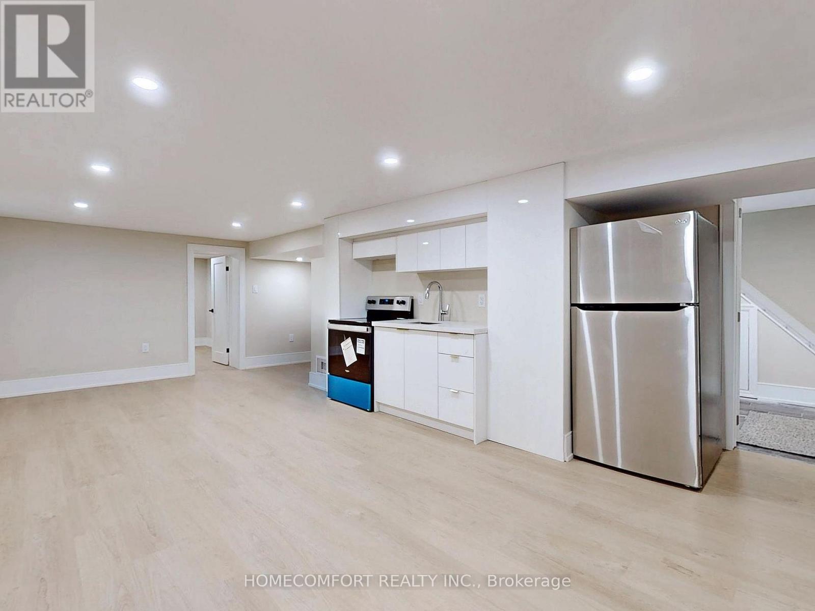 270 Brighton Avenue, Toronto (Bathurst Manor), Ontario  M3H 4E9 - Photo 27 - C12442192