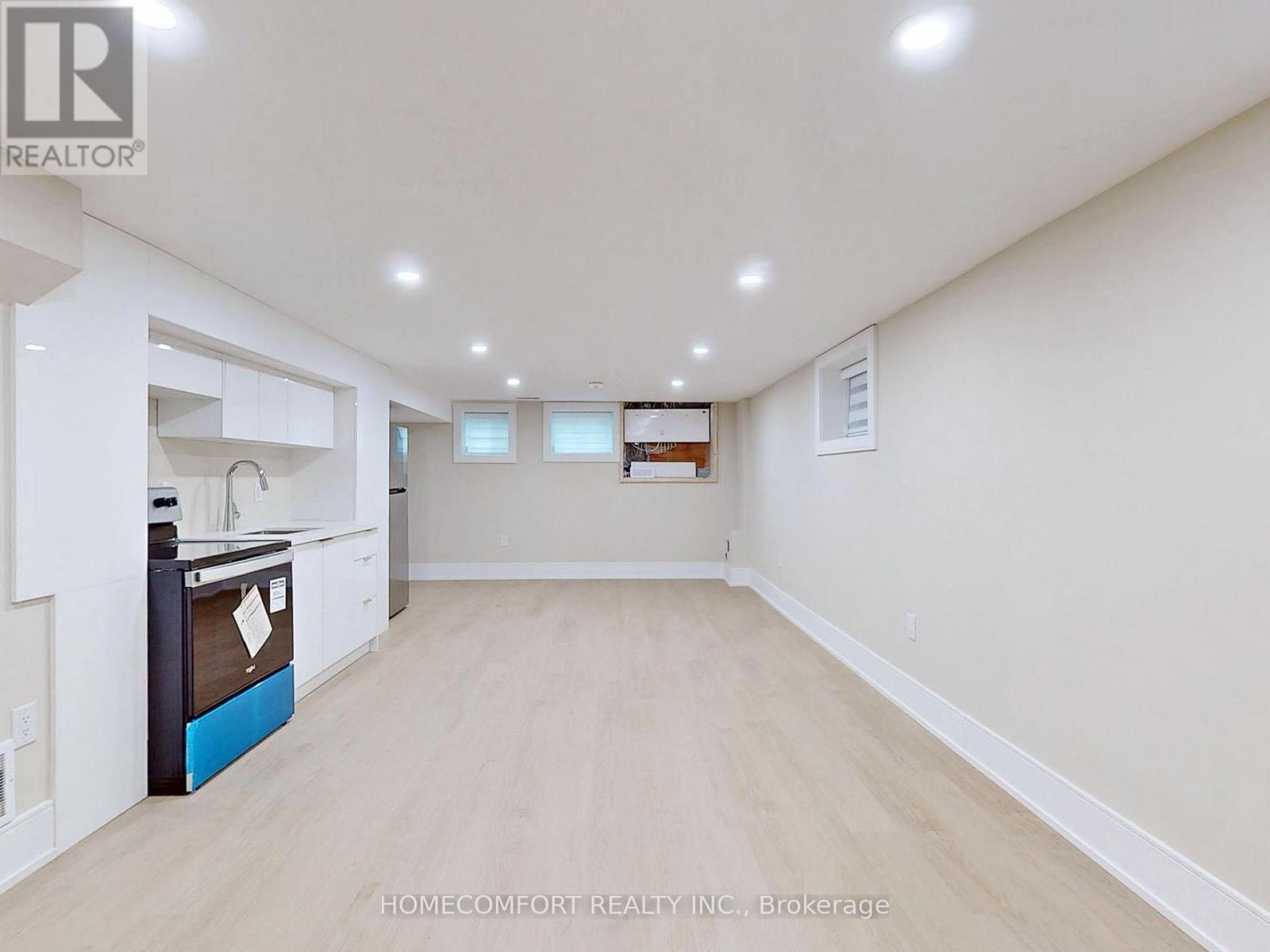 270 Brighton Avenue, Toronto (Bathurst Manor), Ontario  M3H 4E9 - Photo 28 - C12442192