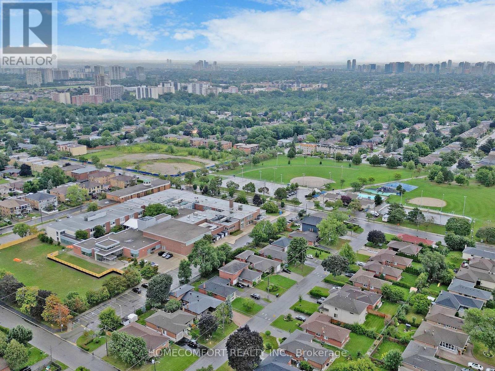270 Brighton Avenue, Toronto (Bathurst Manor), Ontario  M3H 4E9 - Photo 46 - C12442192