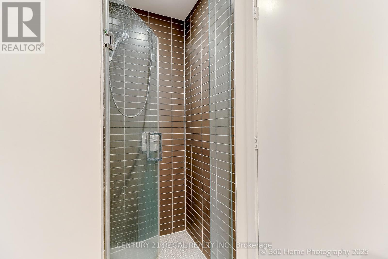 4105 - 7 Grenville Street, Toronto, Ontario  M4Y 1A1 - Photo 11 - C12442205