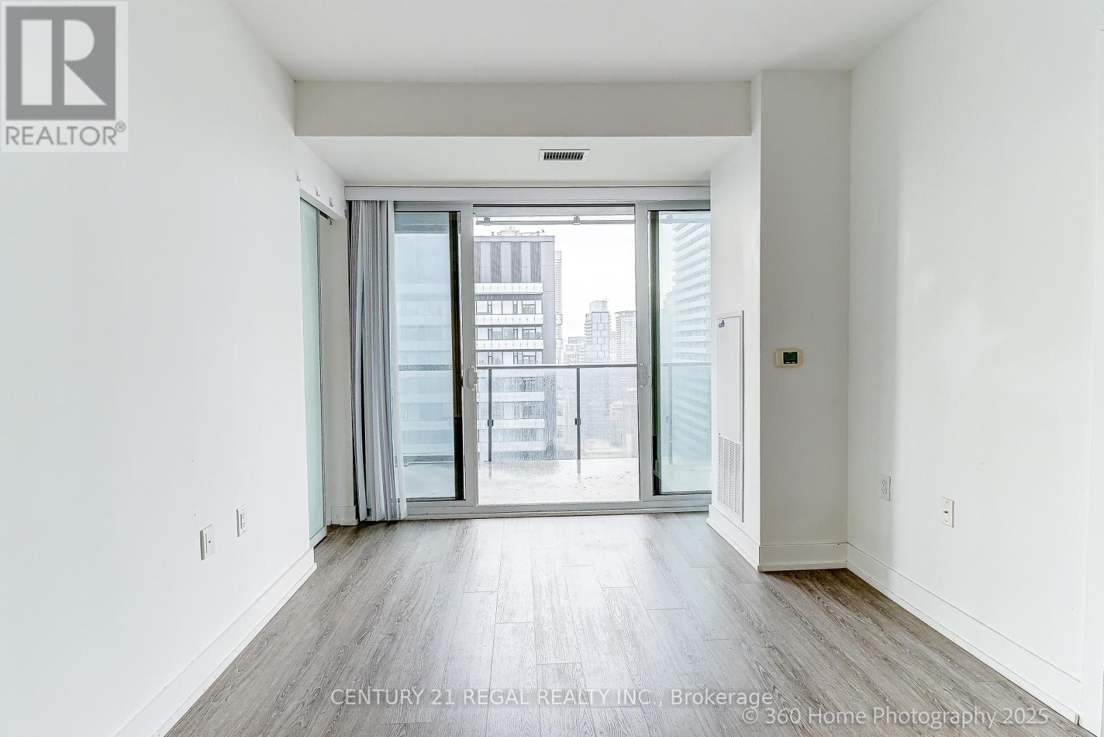 4105 - 7 Grenville Street, Toronto, Ontario  M4Y 1A1 - Photo 19 - C12442205