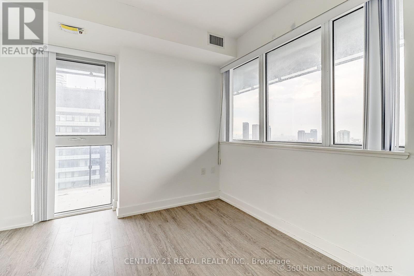 4105 - 7 Grenville Street, Toronto, Ontario  M4Y 1A1 - Photo 22 - C12442205