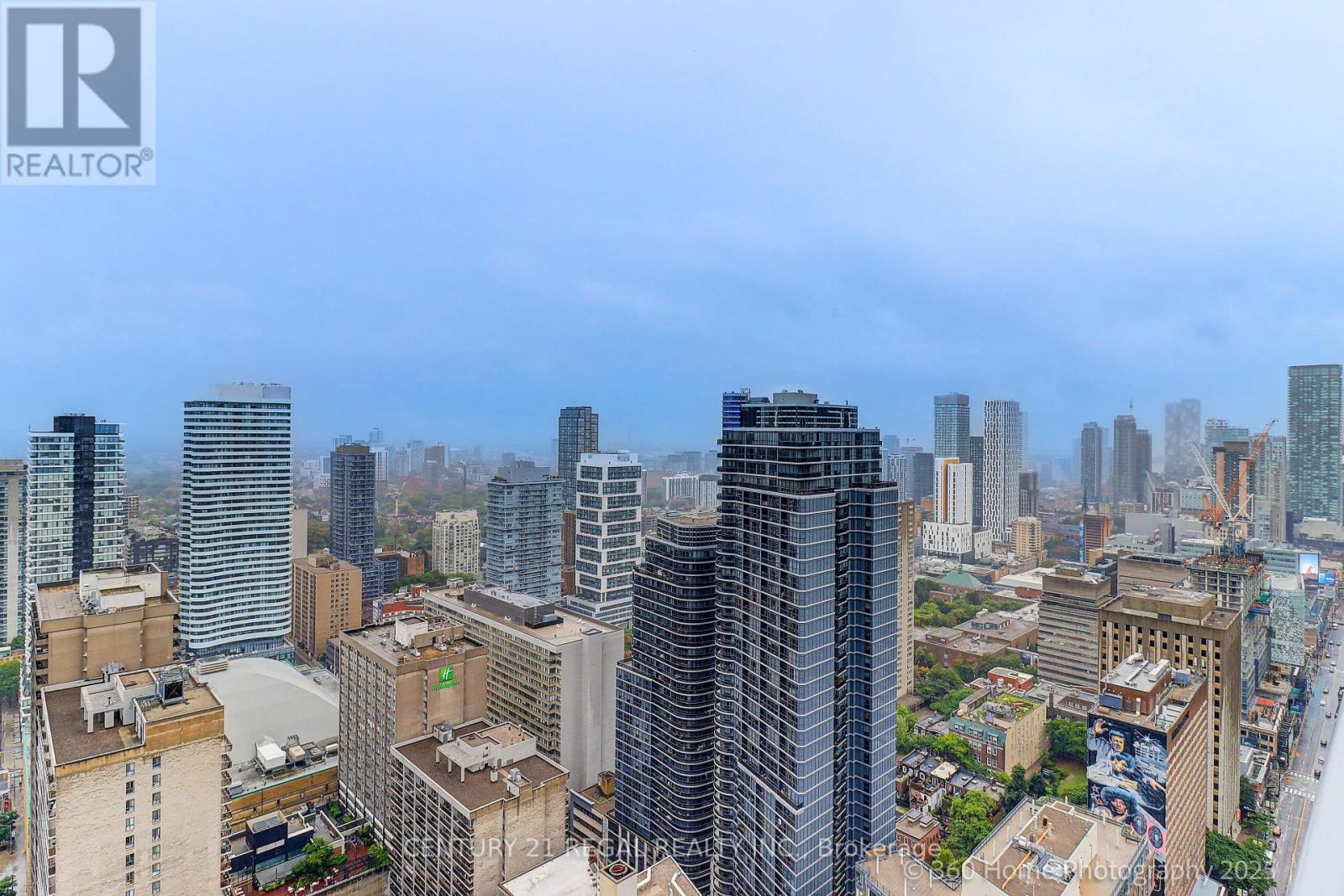 4105 - 7 Grenville Street, Toronto, Ontario  M4Y 1A1 - Photo 6 - C12442205