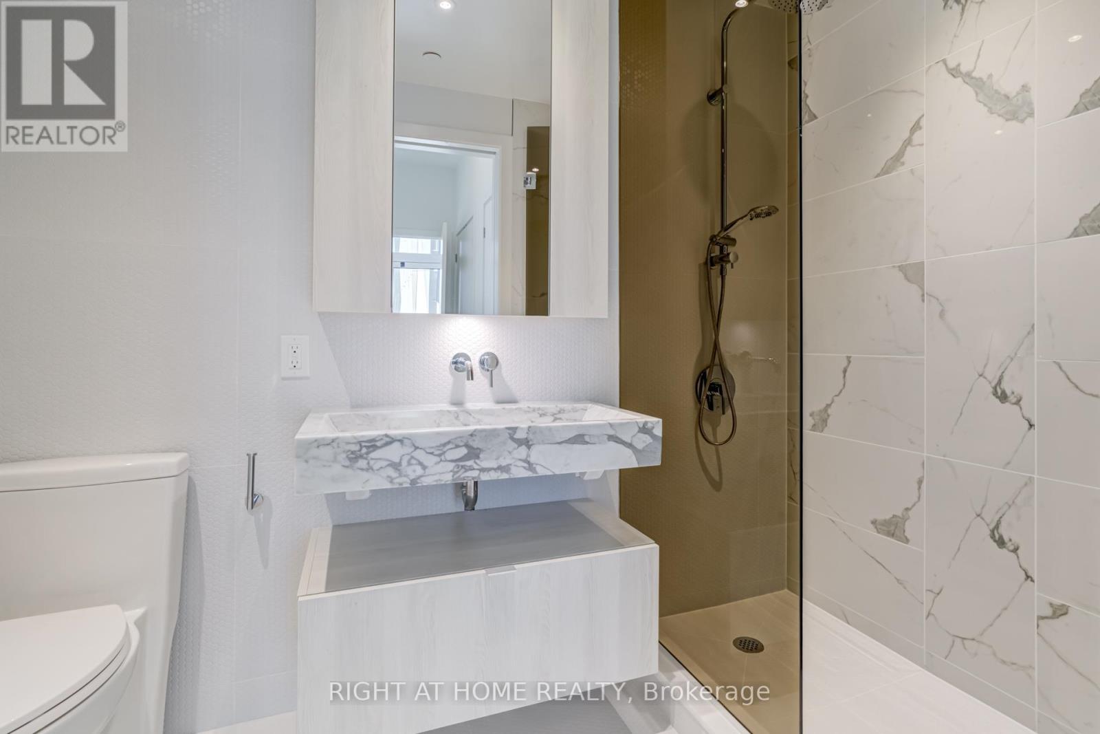 2906 - 11 Yorkville Avenue, Toronto, Ontario  M4W 0B7 - Photo 19 - C12442230