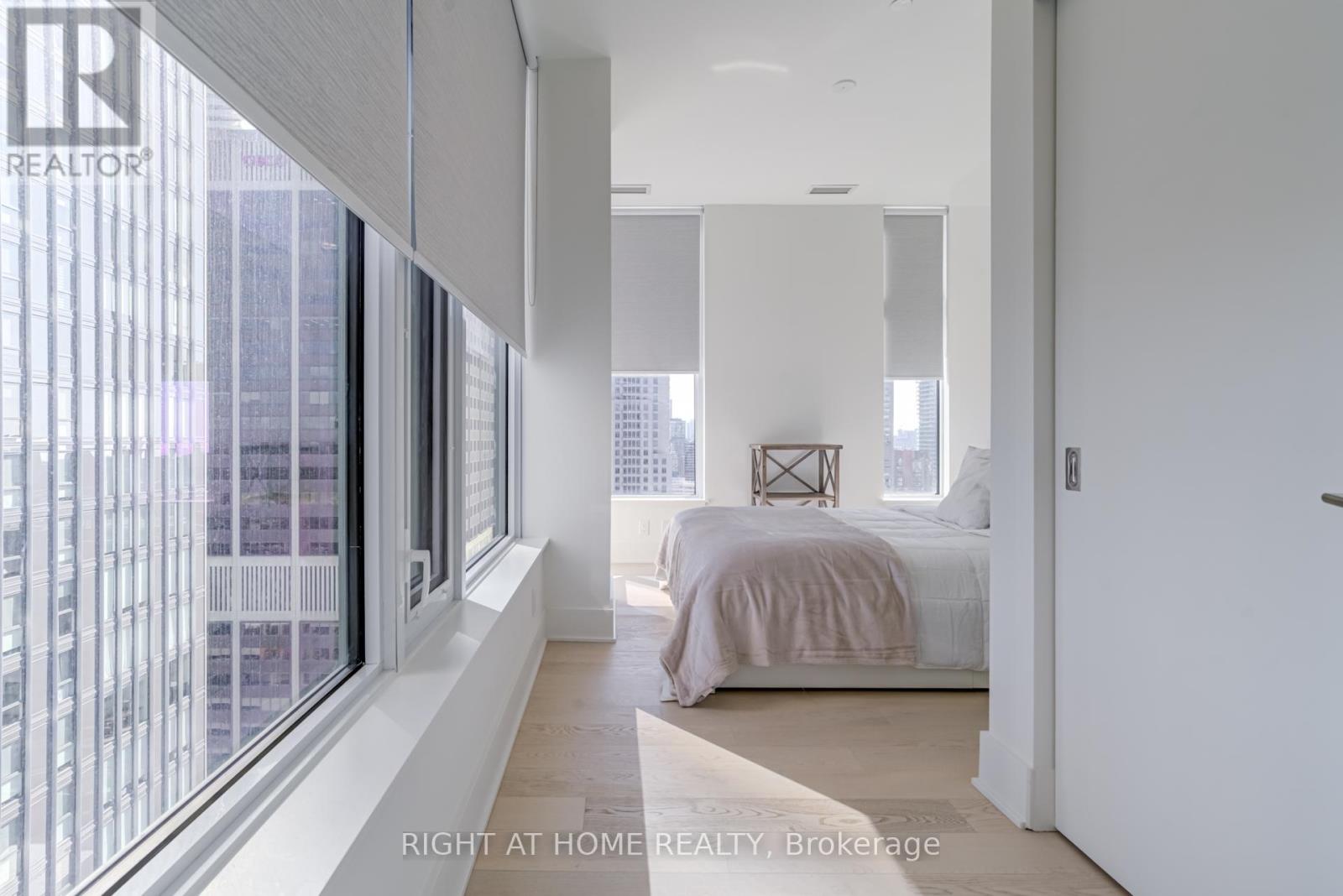 2906 - 11 Yorkville Avenue, Toronto, Ontario  M4W 0B7 - Photo 20 - C12442230
