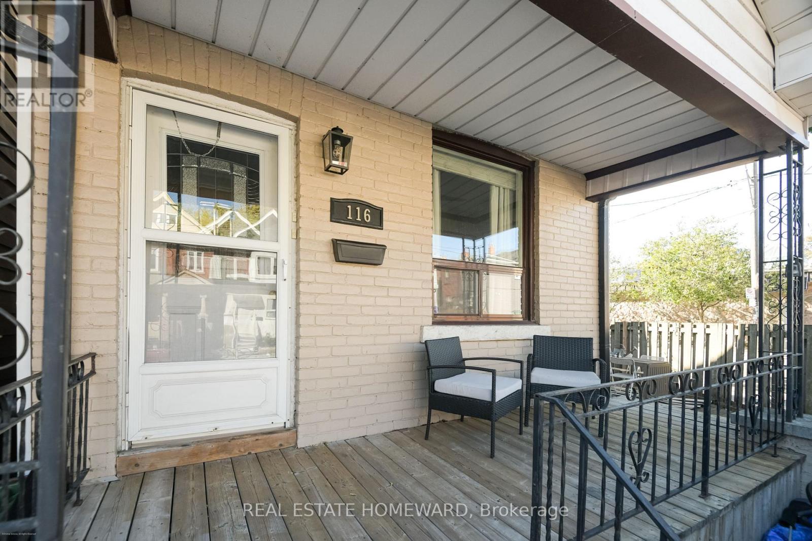 116 Jones Avenue, Toronto (South Riverdale), Ontario  M4M 2Z8 - Photo 4 - E12442221