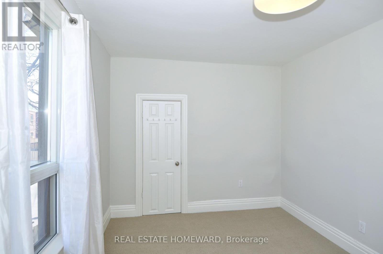 116 Jones Avenue, Toronto (South Riverdale), Ontario  M4M 2Z8 - Photo 9 - E12442221