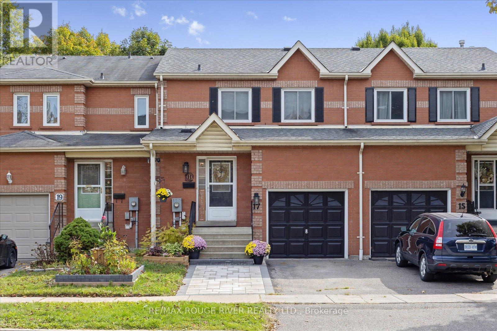 17 Wallace Drive, Whitby (Pringle Creek), Ontario  L1N 9G9 - Photo 1 - E12442225