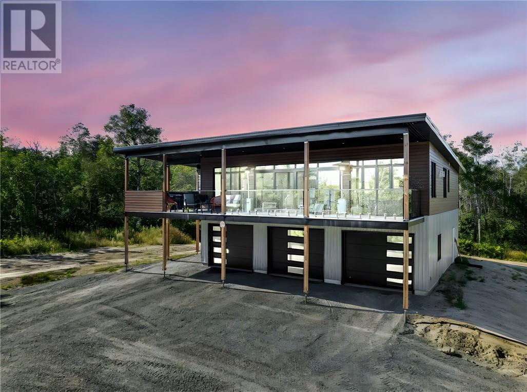 1836 Yorkshire Drive, Val Caron, Ontario  P3N 1R9 - Photo 3 - 2125062