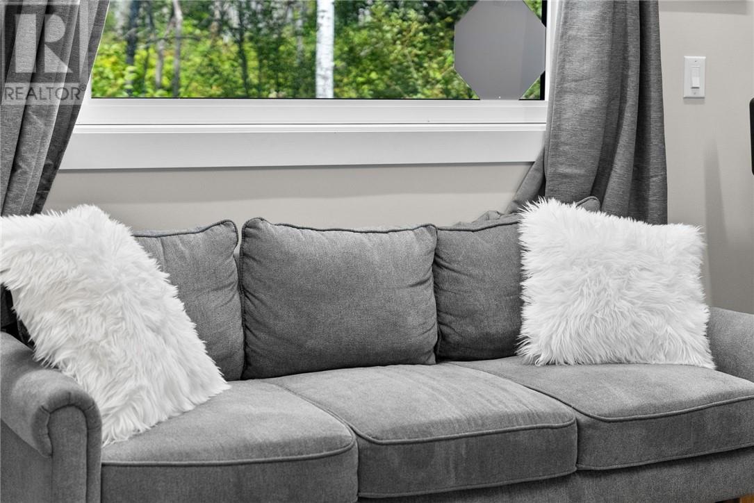 1836 Yorkshire Drive, Val Caron, Ontario  P3N 1R9 - Photo 50 - 2125062