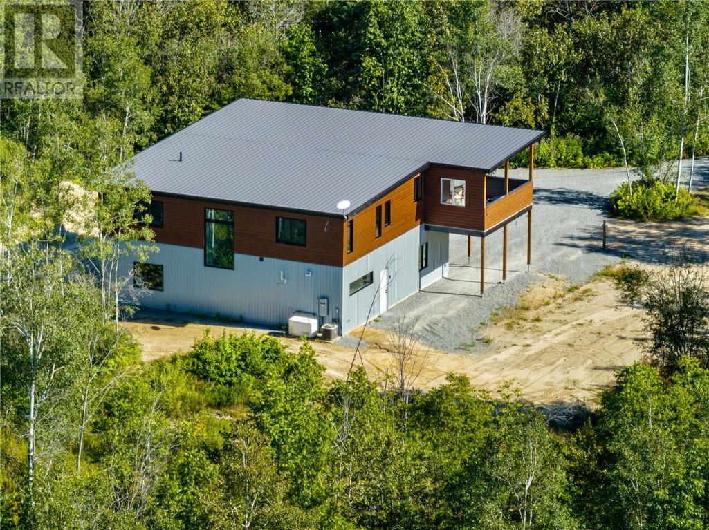 1836 Yorkshire Drive, Val Caron, Ontario  P3N 1R9 - Photo 60 - 2125062