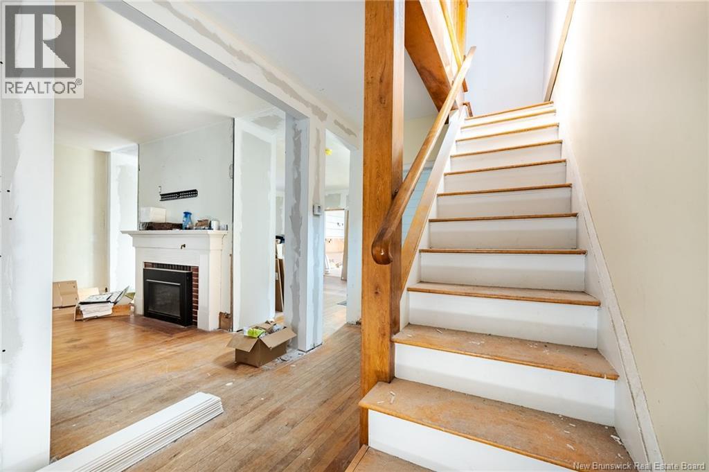 238 Carleton Street, Fredericton, New Brunswick  E3B 3T6 - Photo 2 - NB127874