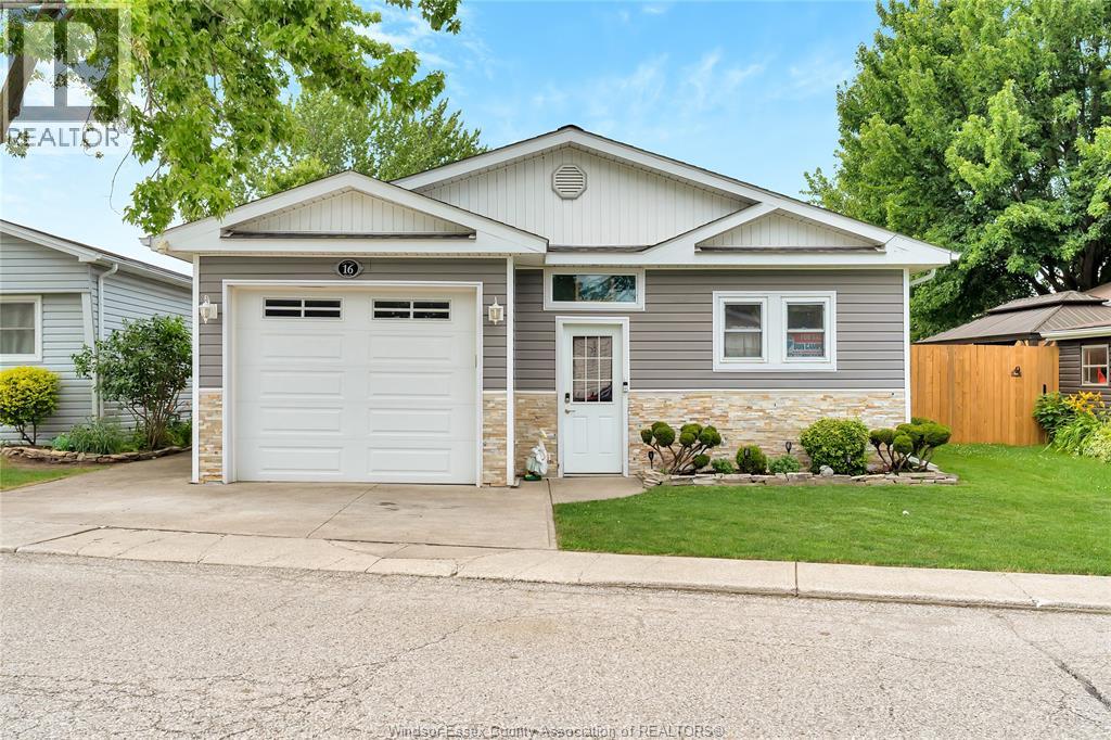 MLS# 25025180: 16 MAGNOLIA, McGregor, Canada