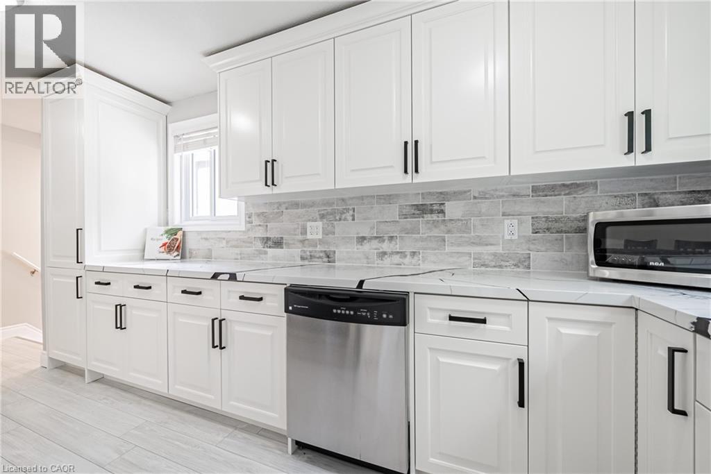 12 Quinlan Court, Hamilton, Ontario  L8W 1K1 - Photo 14 - 40773979