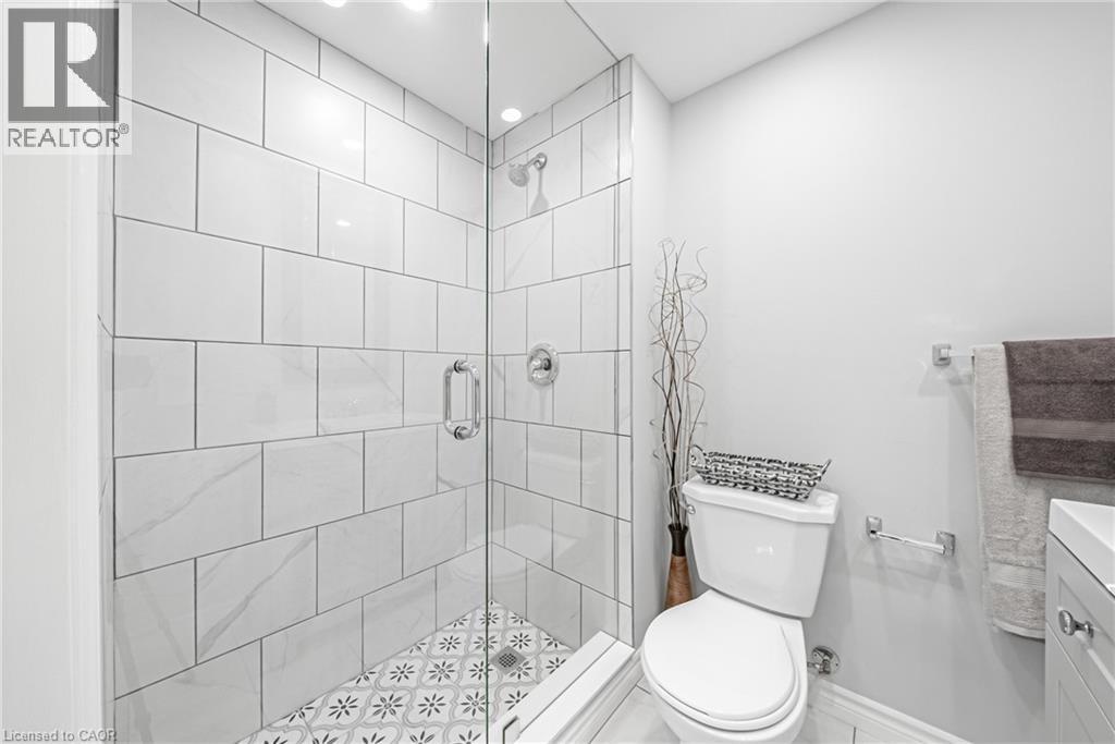 12 Quinlan Court, Hamilton, Ontario  L8W 1K1 - Photo 33 - 40773979