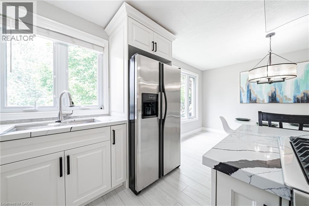 12 Quinlan Court, Hamilton, Ontario  L8W 1K1 - Photo 11 - 40773979