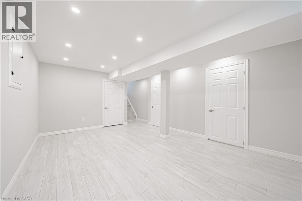 12 Quinlan Court, Hamilton, Ontario  L8W 1K1 - Photo 37 - 40773979