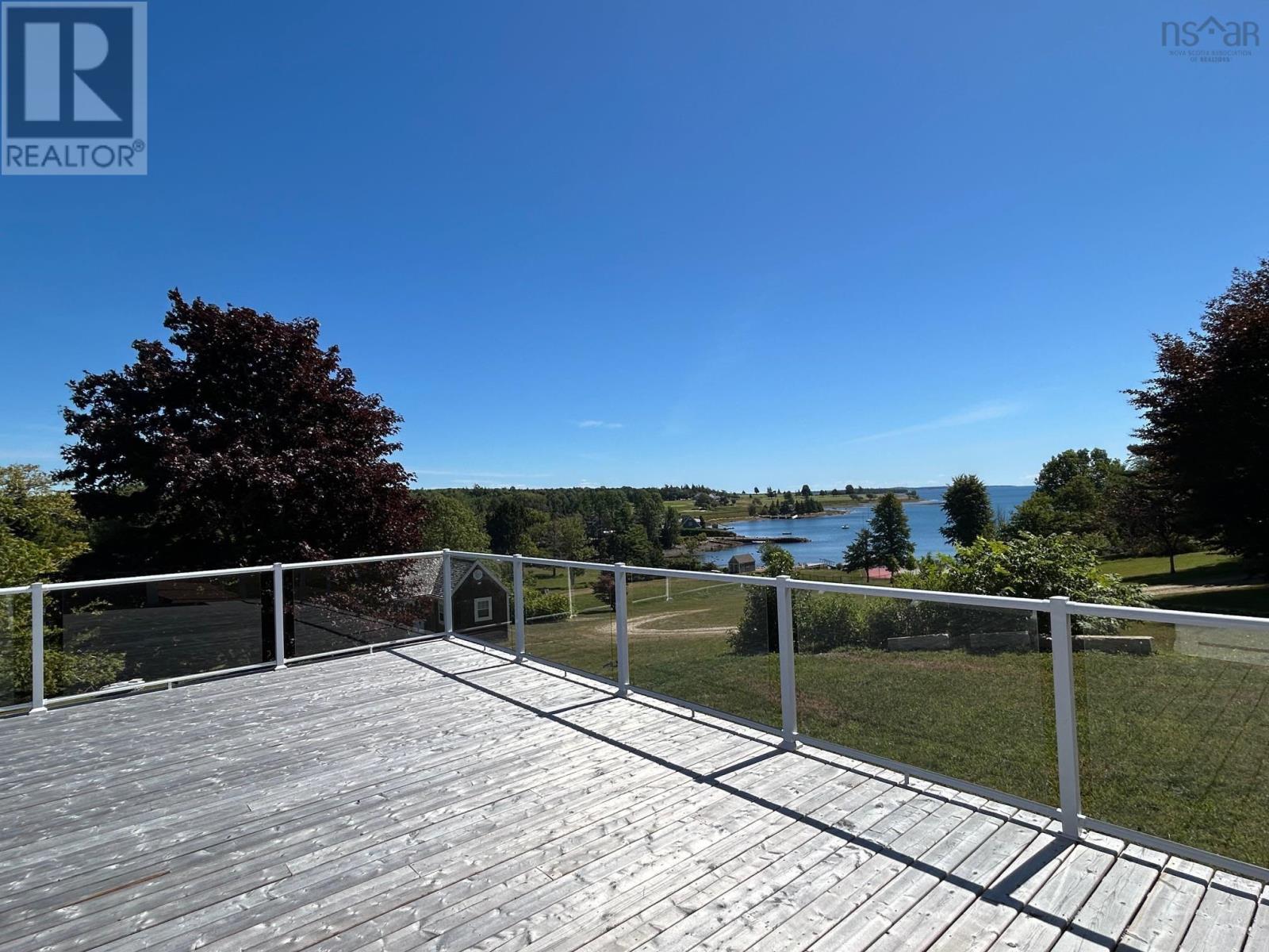 97 Nauss Point Road, Chester, Nova Scotia  B0J 1J0 - Photo 4 - 202524817