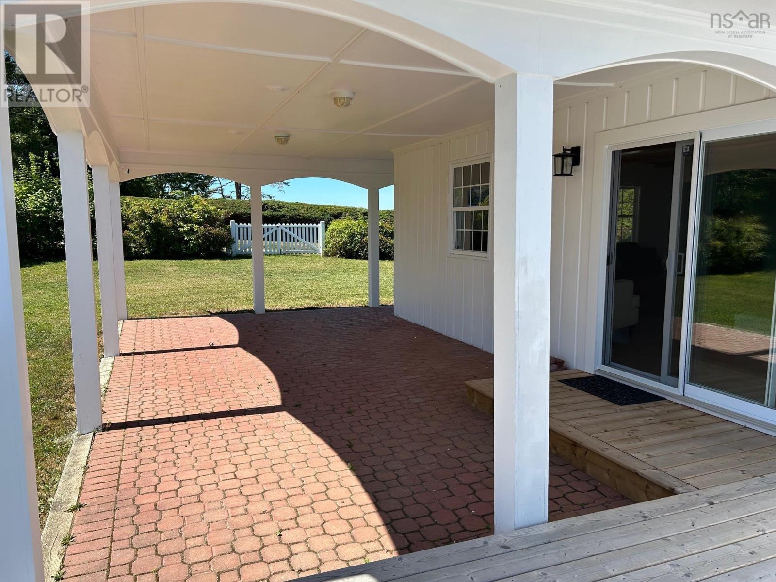 97 Nauss Point Road, Chester, Nova Scotia  B0J 1J0 - Photo 7 - 202524817