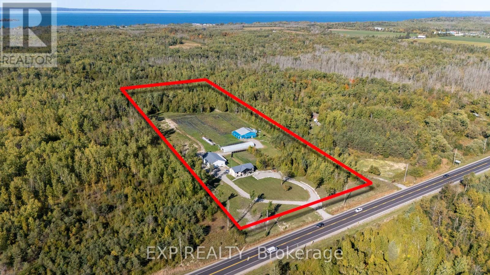 2388 Baseline Road, Georgina (Keswick North), Ontario  L4P 3E9 - Photo 2 - N12442188