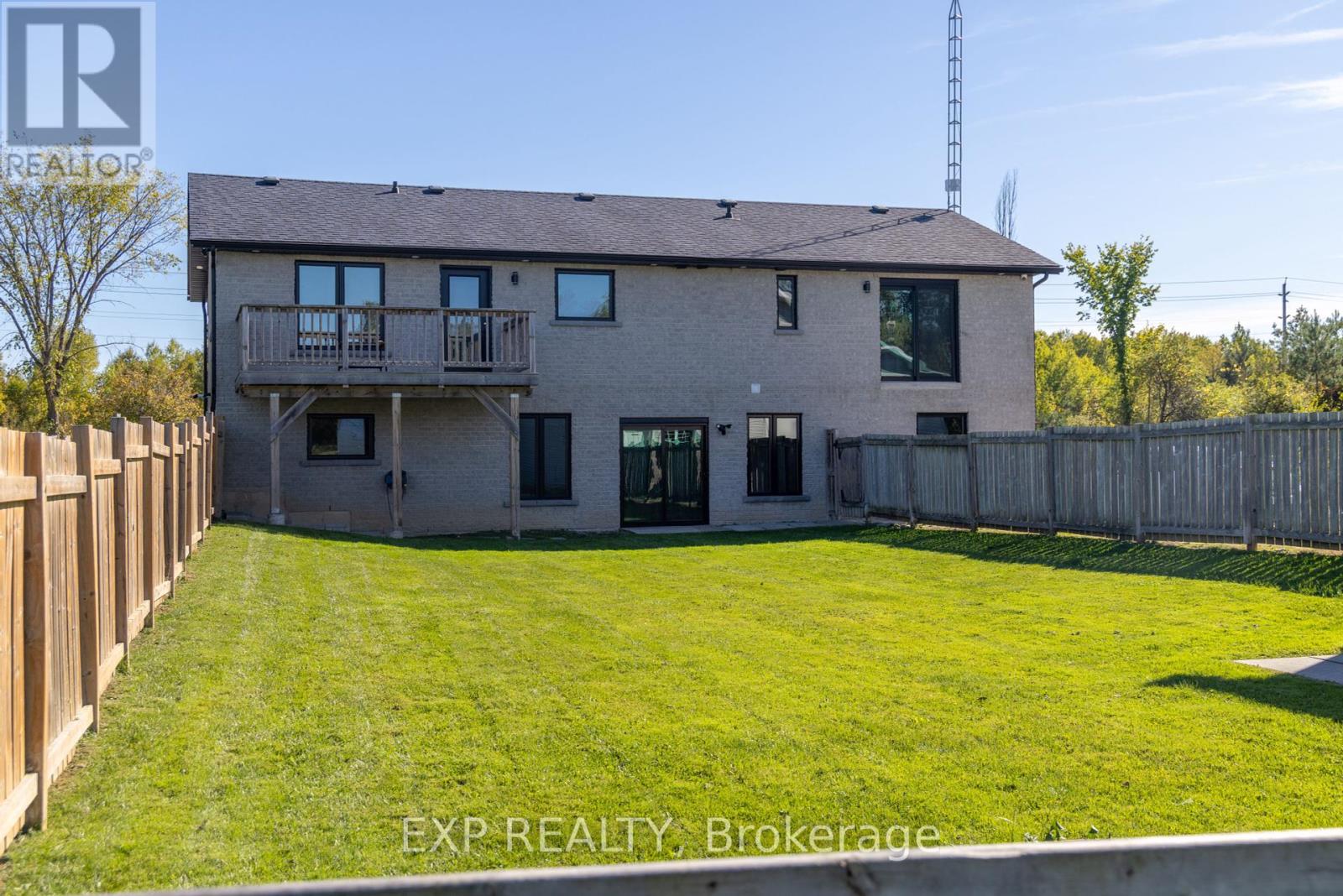 2388 Baseline Road, Georgina (Keswick North), Ontario  L4P 3E9 - Photo 24 - N12442195