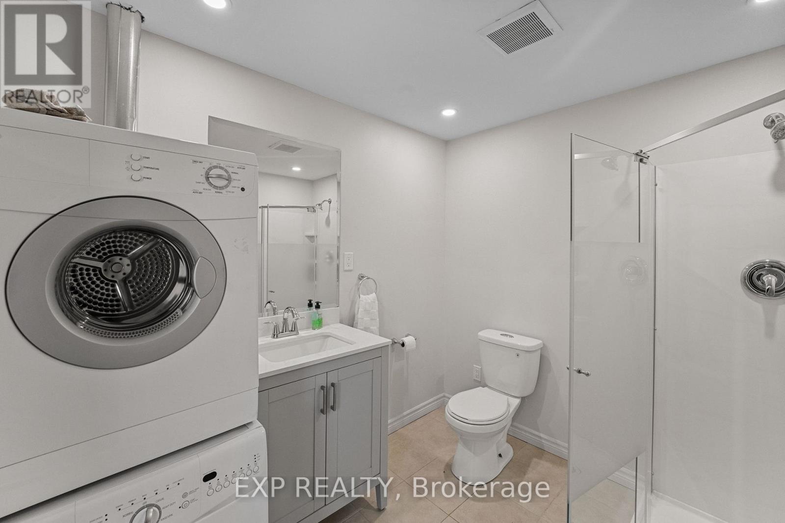 2388 Baseline Road, Georgina (Keswick North), Ontario  L4P 3E9 - Photo 38 - N12442195