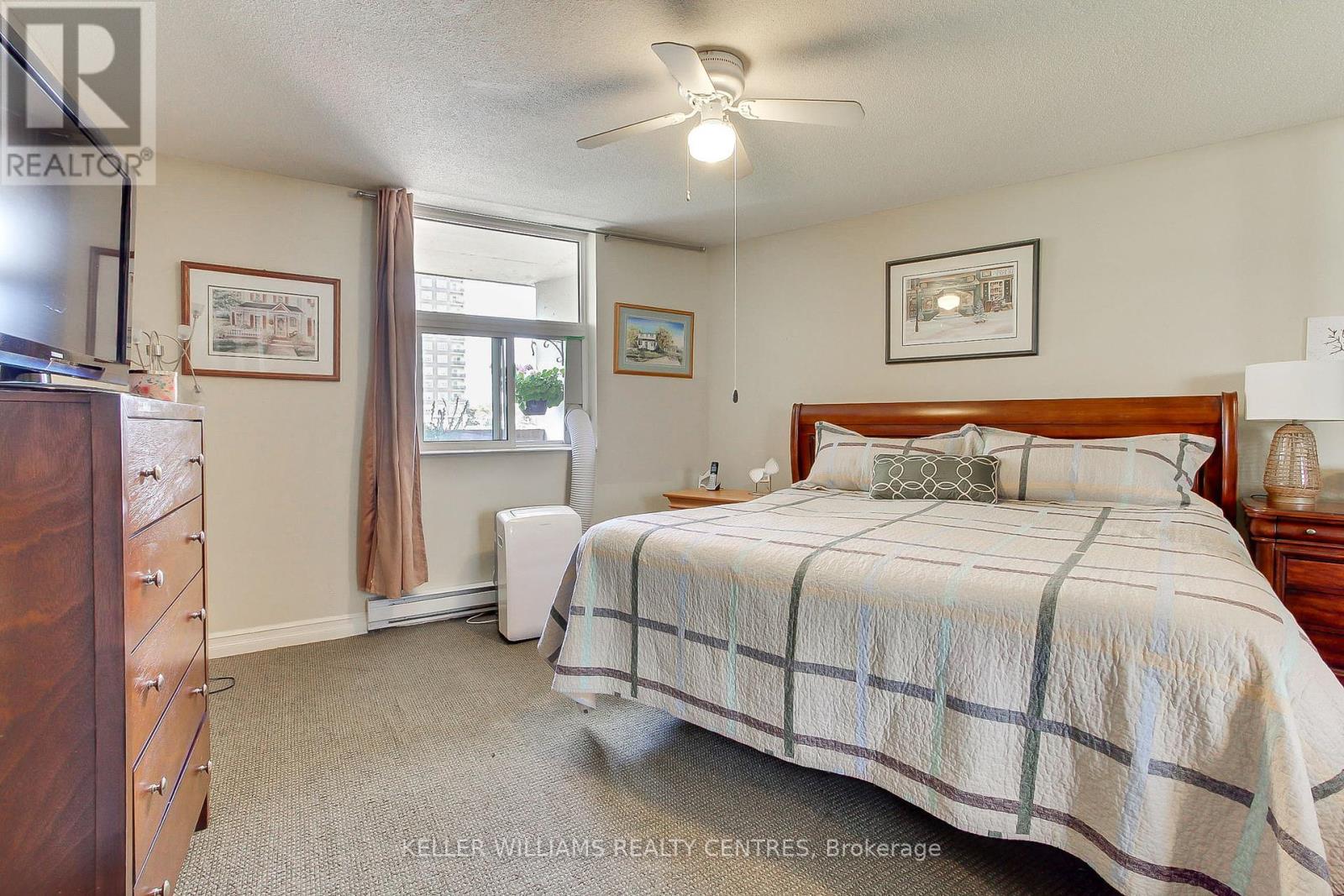 408 - 260 Davis Drive, Newmarket (Central Newmarket), Ontario  L3Y 7C3 - Photo 19 - N12442235