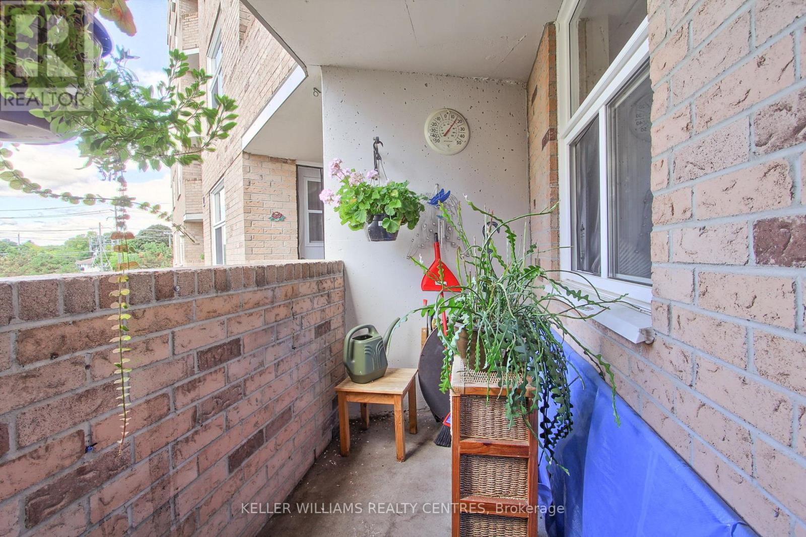 408 - 260 Davis Drive, Newmarket (Central Newmarket), Ontario  L3Y 7C3 - Photo 26 - N12442235