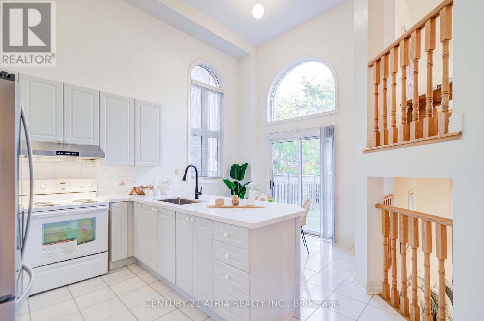 147 Frank Endean Road, Richmond Hill (Rouge Woods), Ontario  L4S 1S7 - Photo 10 - N12441599