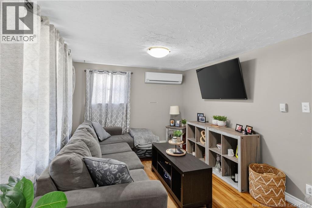 176 Thibodeau Street, Dieppe, New Brunswick  E1A 1V5 - Photo 30 - NB127881
