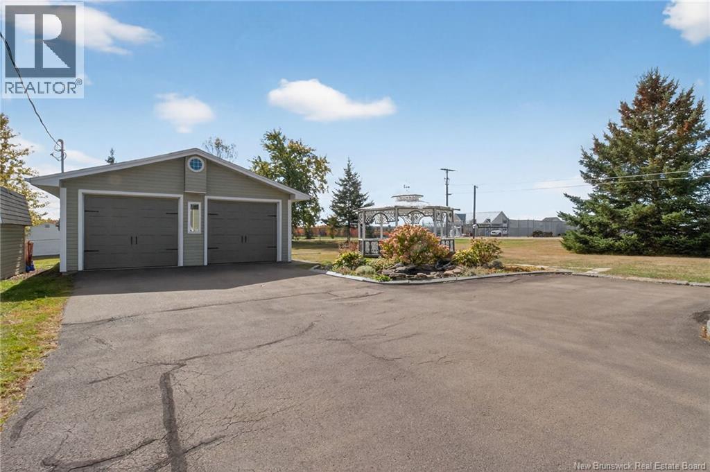 2109 Amirault Street, Dieppe, New Brunswick  E1A 7K3 - Photo 33 - NB127552