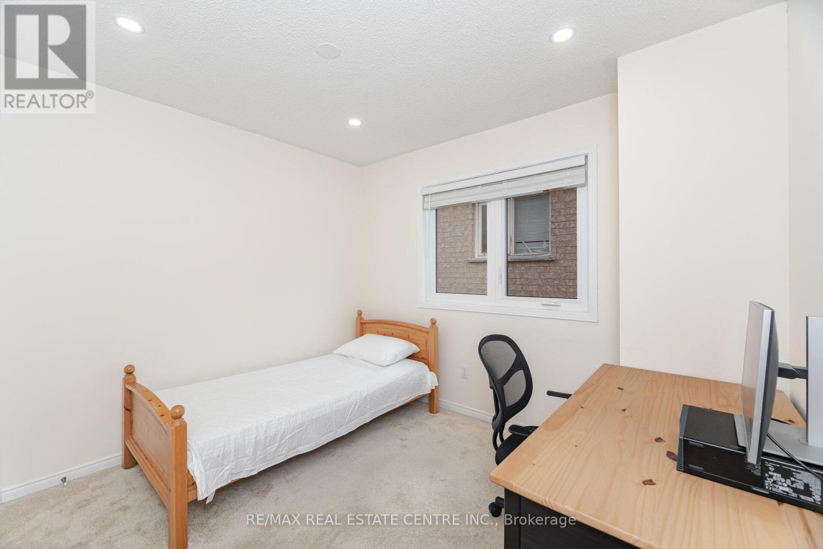 2931 Gardenview Crescent, Mississauga, Ontario  L5M 5T3 - Photo 26 - W12381796
