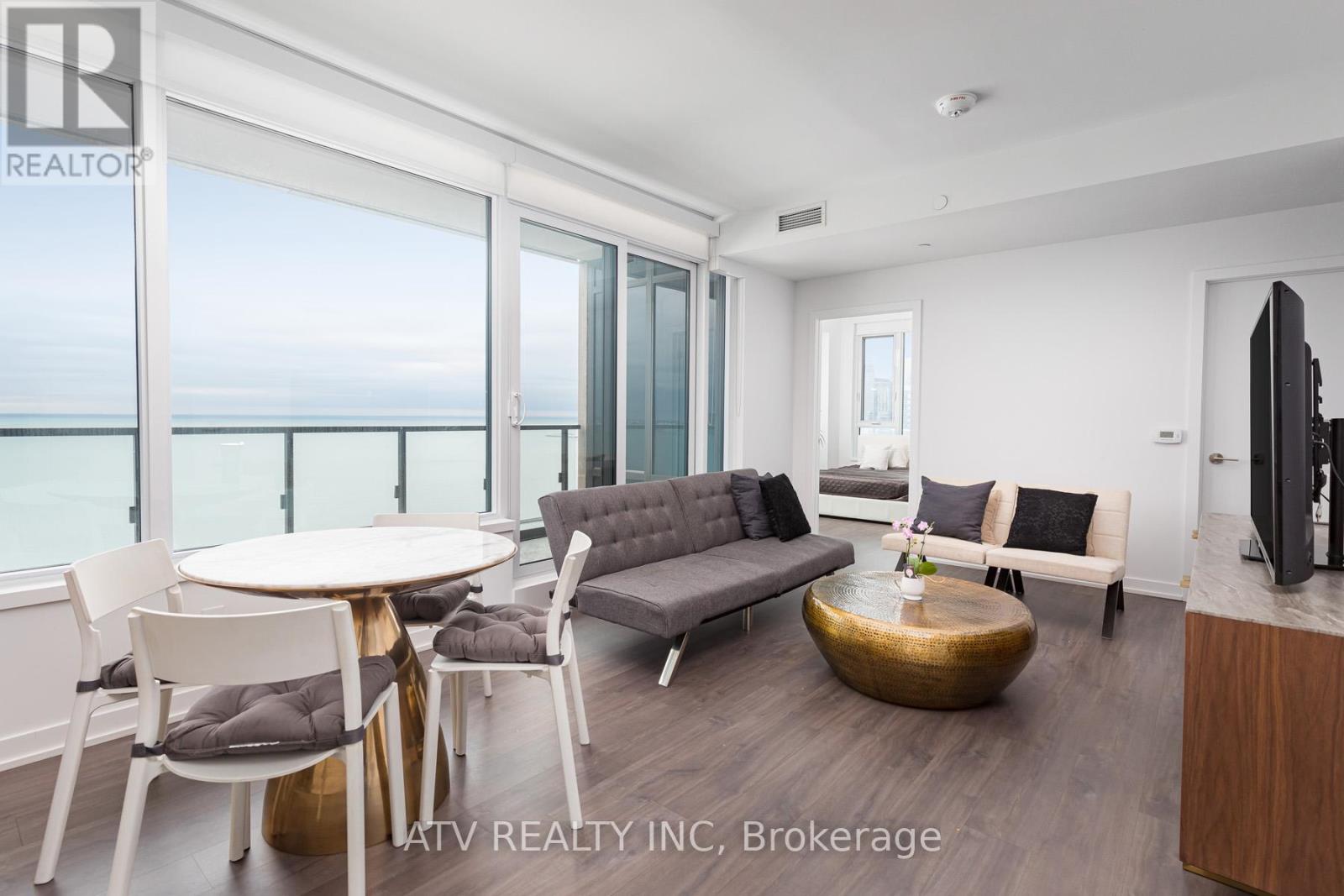 1810 - 1926 Lake Shore Boulevard W, Toronto, Ontario  M6S 1A1 - Photo 10 - W12441878