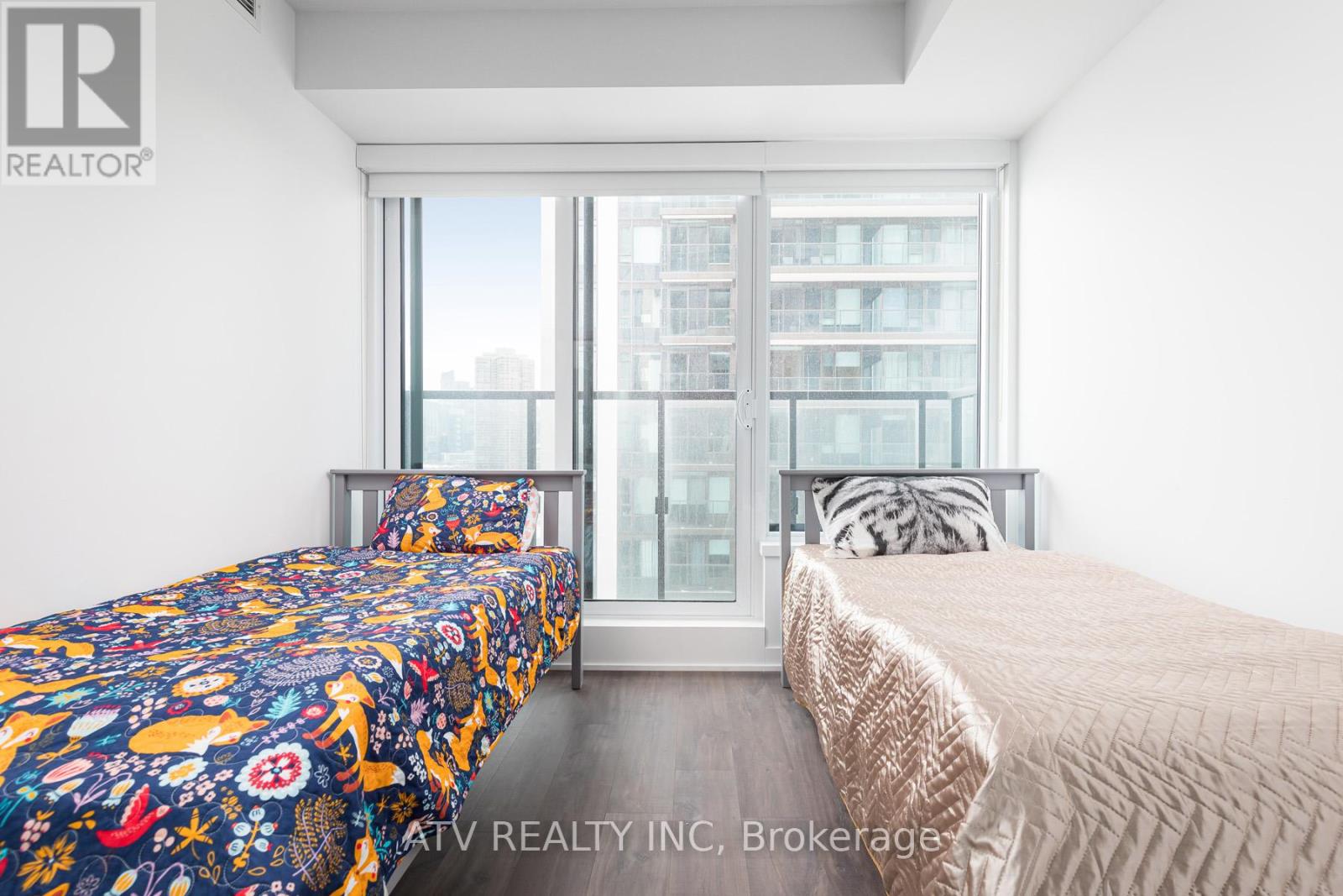 1810 - 1926 Lake Shore Boulevard W, Toronto, Ontario  M6S 1A1 - Photo 14 - W12441878