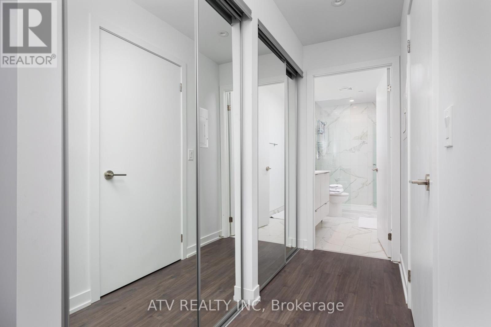 1810 - 1926 Lake Shore Boulevard W, Toronto, Ontario  M6S 1A1 - Photo 16 - W12441878