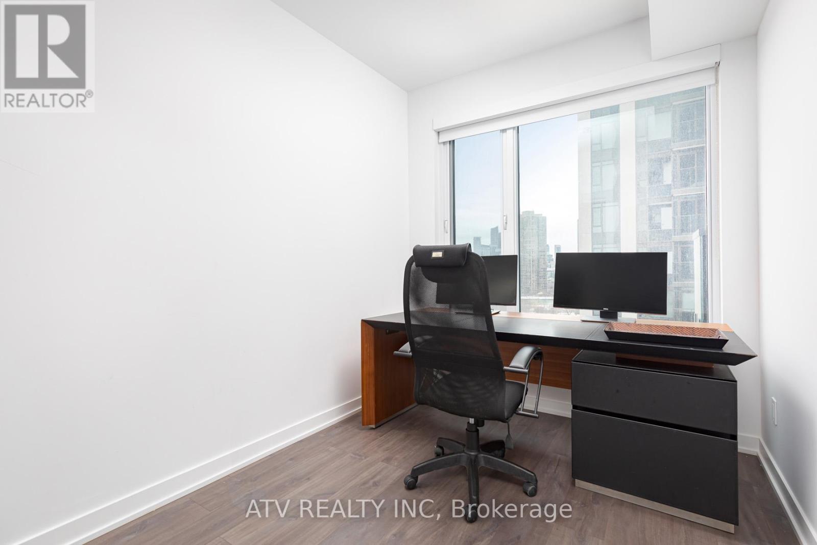 1810 - 1926 Lake Shore Boulevard W, Toronto, Ontario  M6S 1A1 - Photo 18 - W12441878