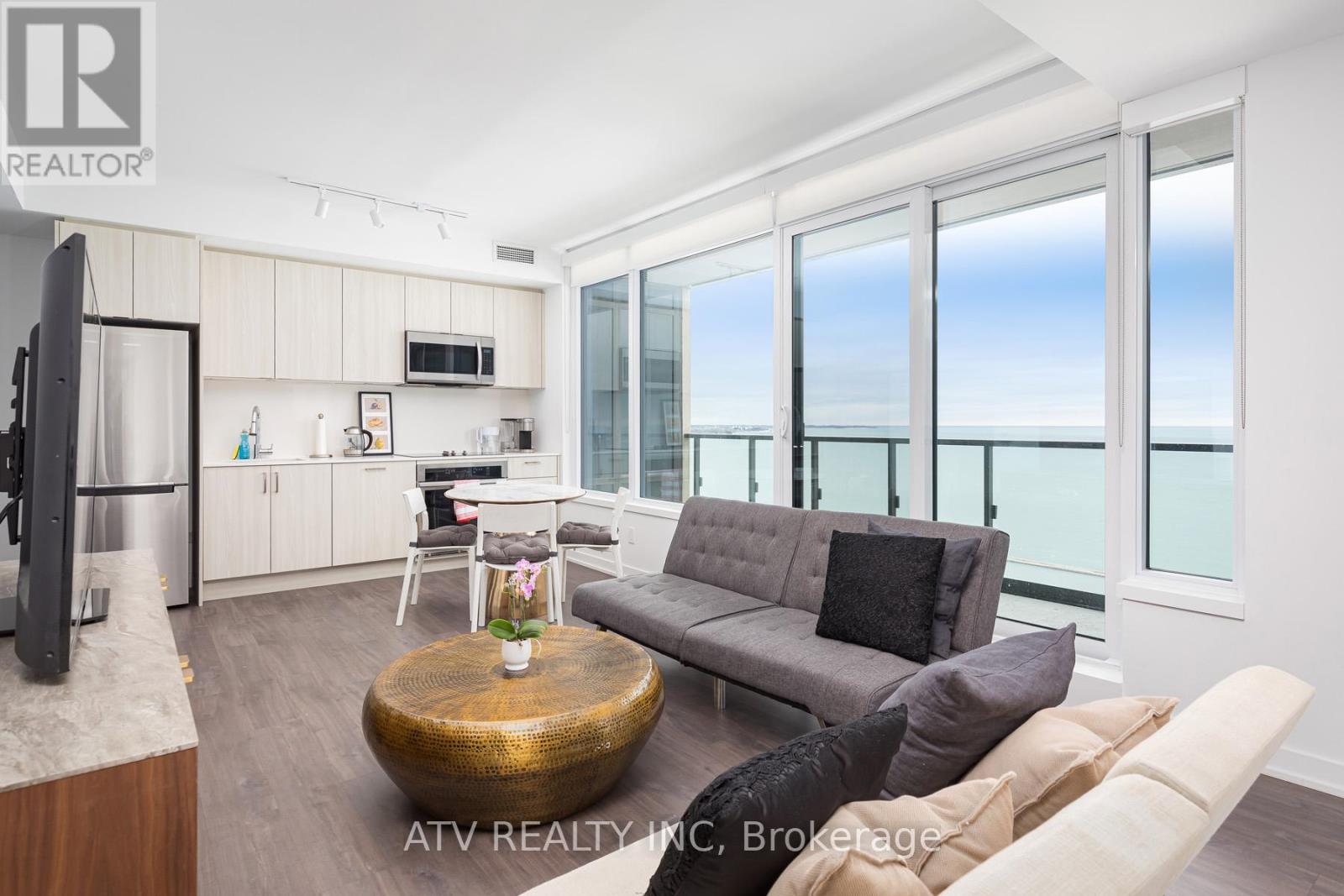 1810 - 1926 LAKE SHORE BOULEVARD W, Toronto, Ontario